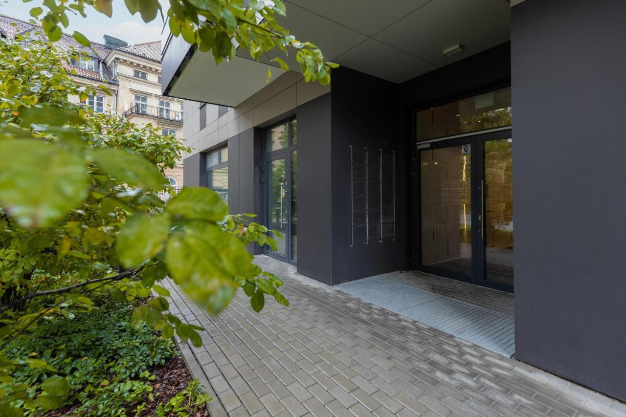 Srodmiescie Warsaw Muranow Apartments With Parking By Noclegi Renters Exteriör bild